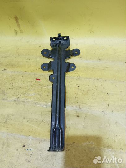 Крепеж радара круиз контроля Mercedes Benz W166