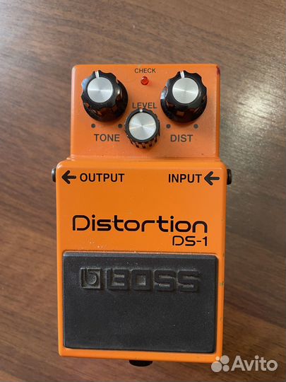 Продам гитарную педаль Boss DS-1