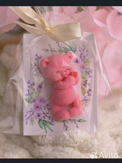 Мишка с сердцем мыло ручной работы на 8 марта 14