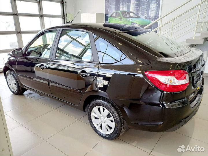 LADA Granta 1.6 МТ, 2023