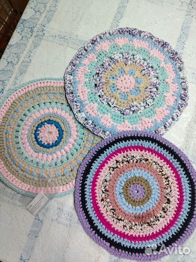 Коврик ручной работы