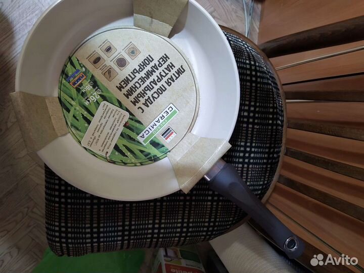 Новые кастрюли, сковороды