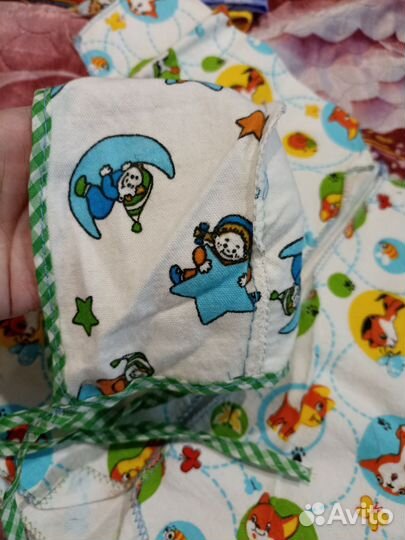 Распашонка и чепчик