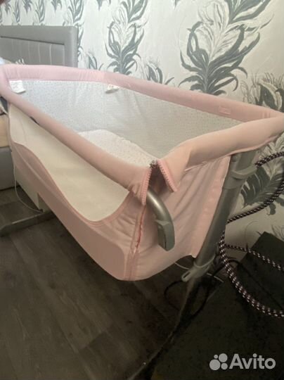 Прикроватная кроватка