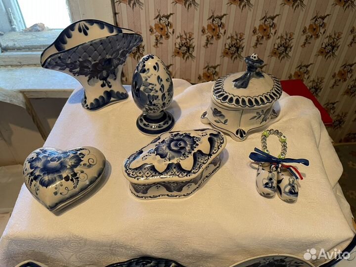 Гжель авторские работы, в ассортименте