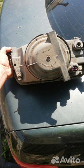 Левая фара ауди 80 б4