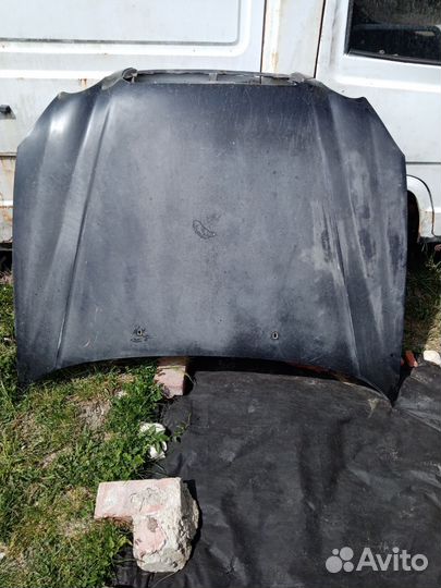 Капот на hyundai сонату тагаз 2005года