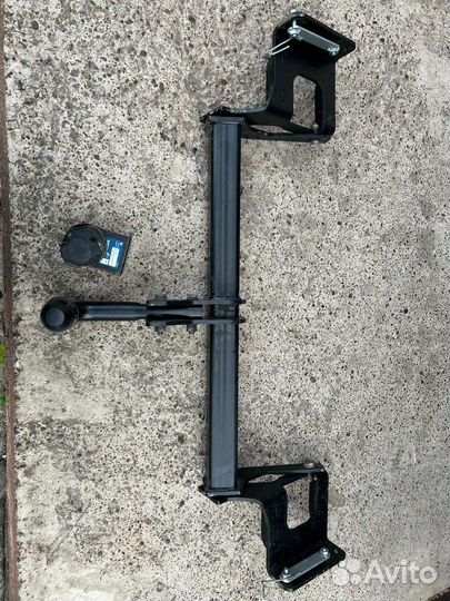 Фаркоп на Hyundai tucson KIA Sportage