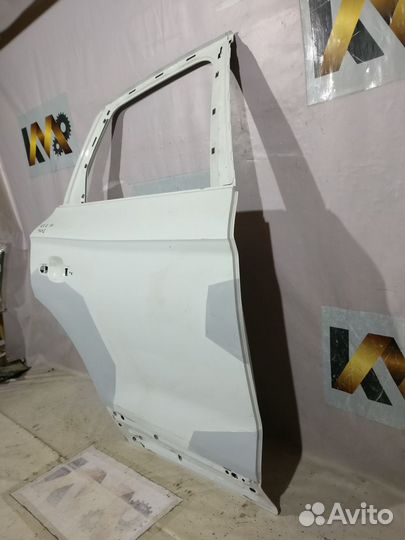 Ауди Q5 2017- Дверь правая задняя 14642