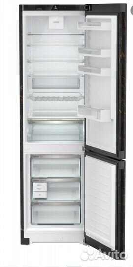 Холодильник новый