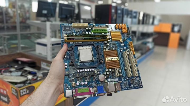 Материнская плата GA-MA74GM-S2H + Phenom II X4 955
