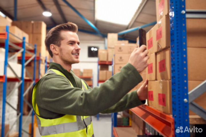 Стикеровщик Вахта в Москве