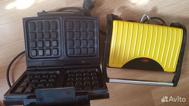 Вафельница Redmond