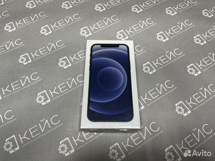 iPhone 12, 64 ГБ