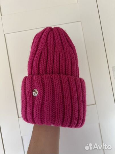 Шапка новая