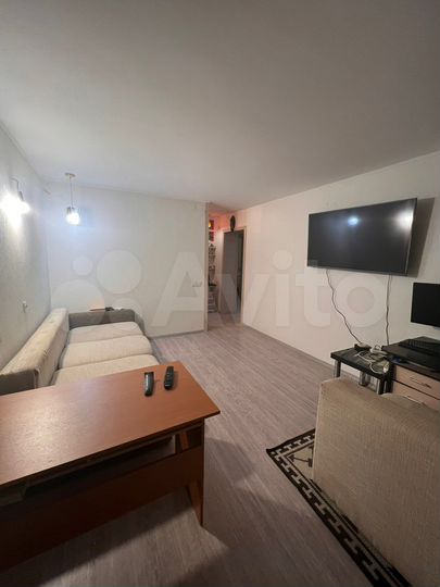 2-к. квартира, 49 м², 5/5 эт.