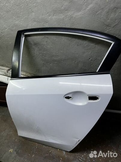 Дверь от Mazda 3 bl