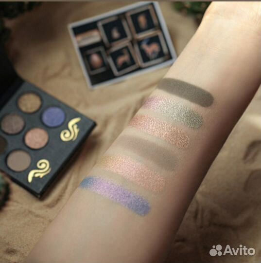 Палетка теней Тамми Танука