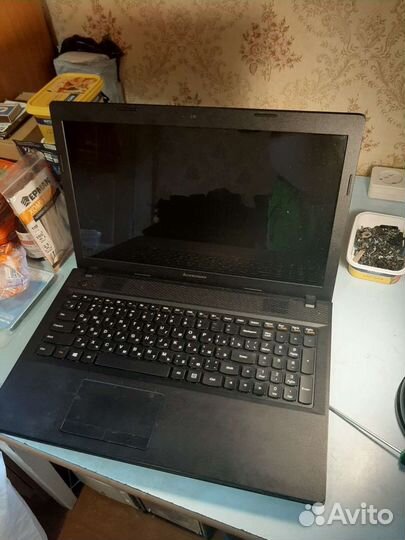 Ноутбук Lenovo в разборе