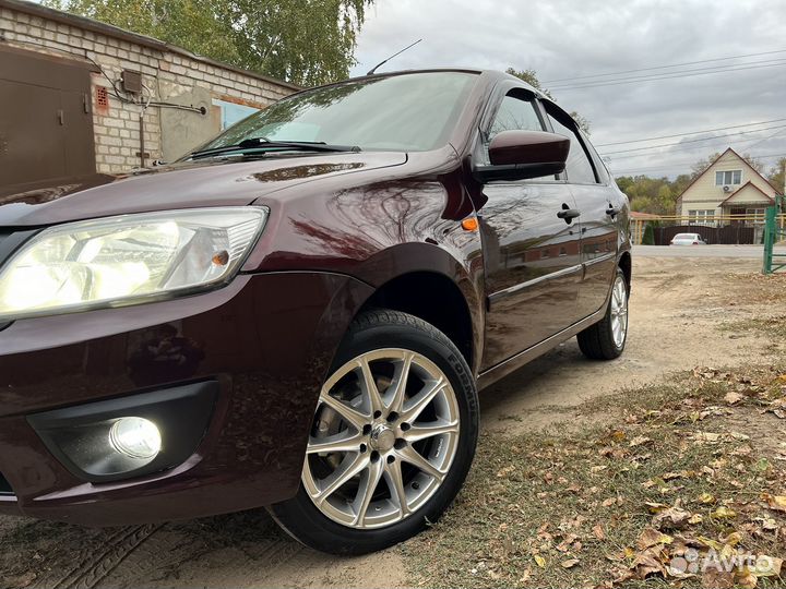 LADA Granta 1.6 МТ, 2016, 175 000 км