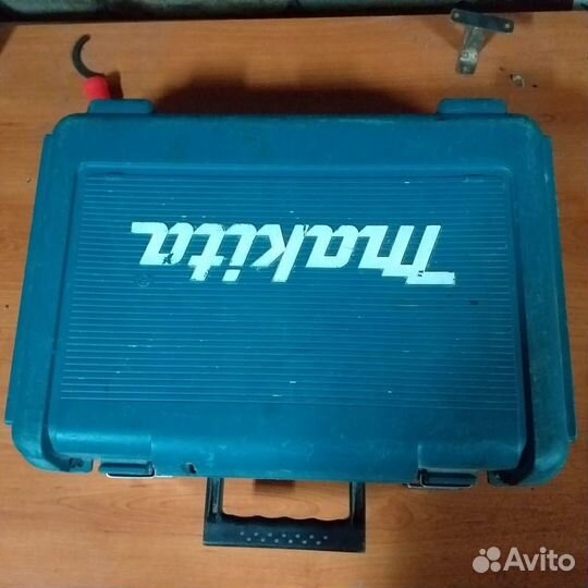 Аккумуляторная дрель шуруповерт makita