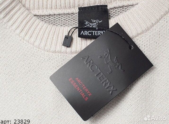 Свитер Arcteryx Белый