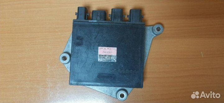 Блок управления форсунками Lexus Gs450H GWL10