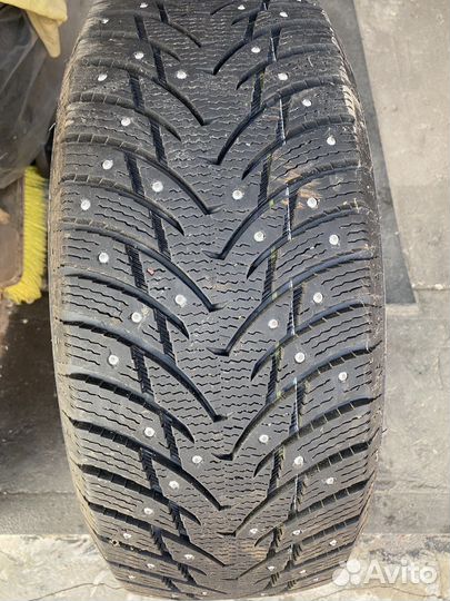 Nankang SW-8 Ice Activa 215/55 R17