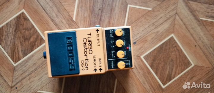 Гитарная педаль boss DS-2 Turbo Distortion