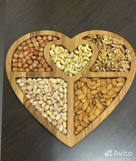 Тарелка из дерева