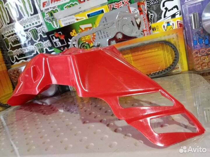 Крыло на кроссовый мотоцикл красное