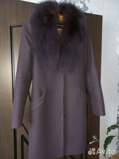 Продаю пальто