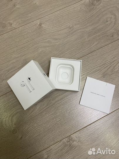 Коробка от Airpods 2