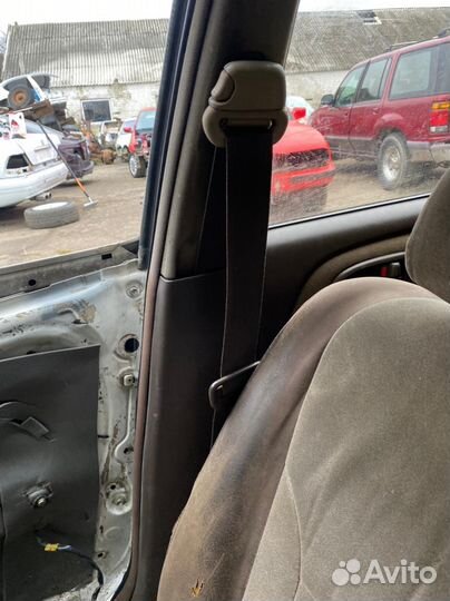 Ремни безопасности Toyota Cresta X90