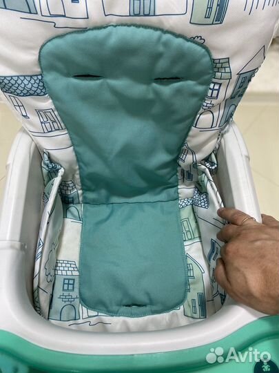 Детский столик со стульчиком