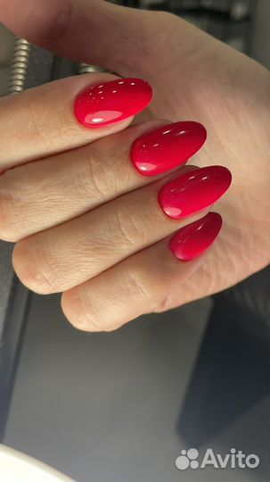 Маникюр и педикюр Рыбацкое