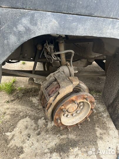 В разборке грузовик Renault Magnum 1996г