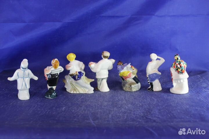 Фарфоровые статуэтки миниатюра Наши профессии будн