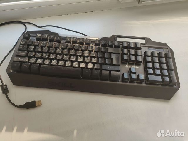 Игровая клавиатура с подсветкой