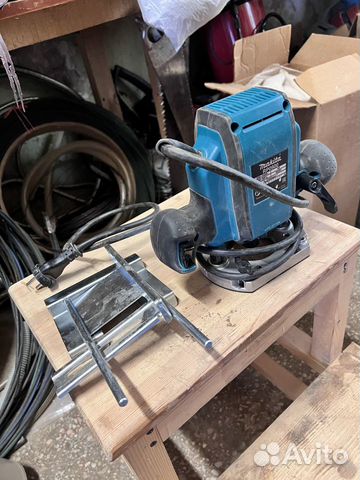 Фрезер Makita RP0900