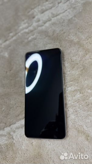 realme 9 5G, 4/128 ГБ