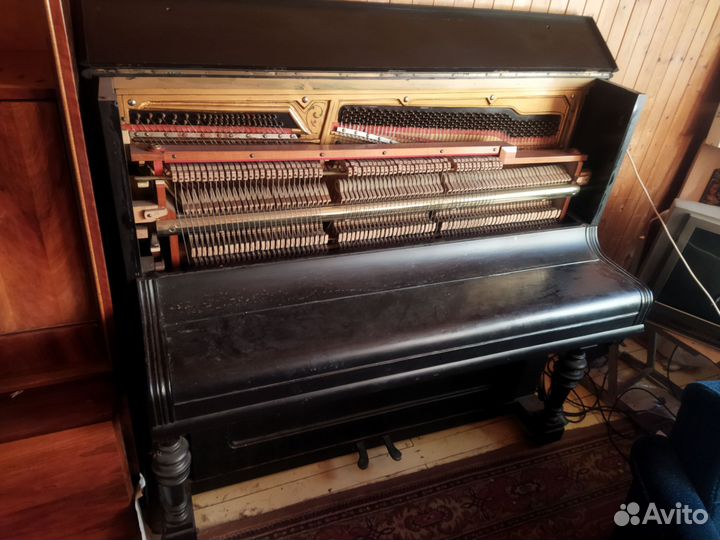 Пианино немецкое