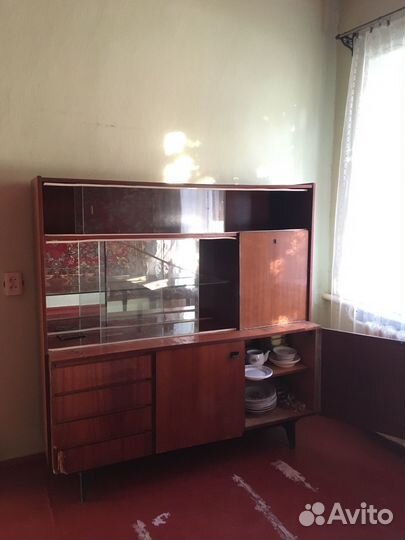 Шкаф, сервант