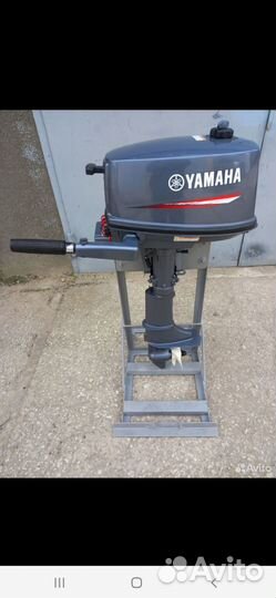 Лодка с мотором