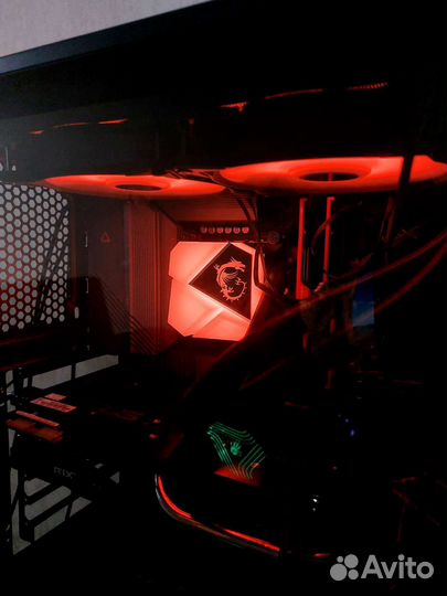 Водяное охлаждения MSI MAG coreliquid С240