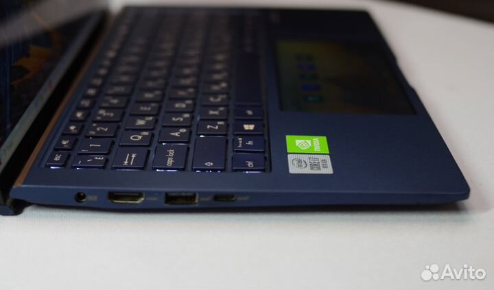 Двухэкранный ультрабук Asus/ i7(10th) MX250 IPS