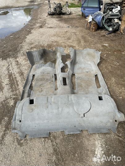 Ковролин салонный VW Pointer 05 г.в 1.8 BSL