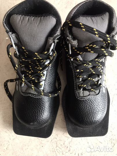Лыжные ботинки cross