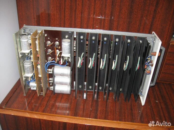 Выпрямители стабилизированные, блок питания