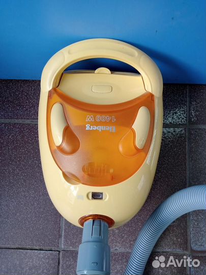 Пылесос Elenberg Vc-2010